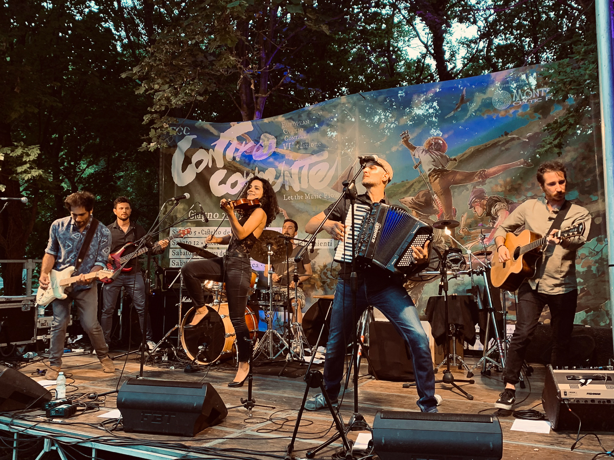 ALZAMANTES - Hard Folk band